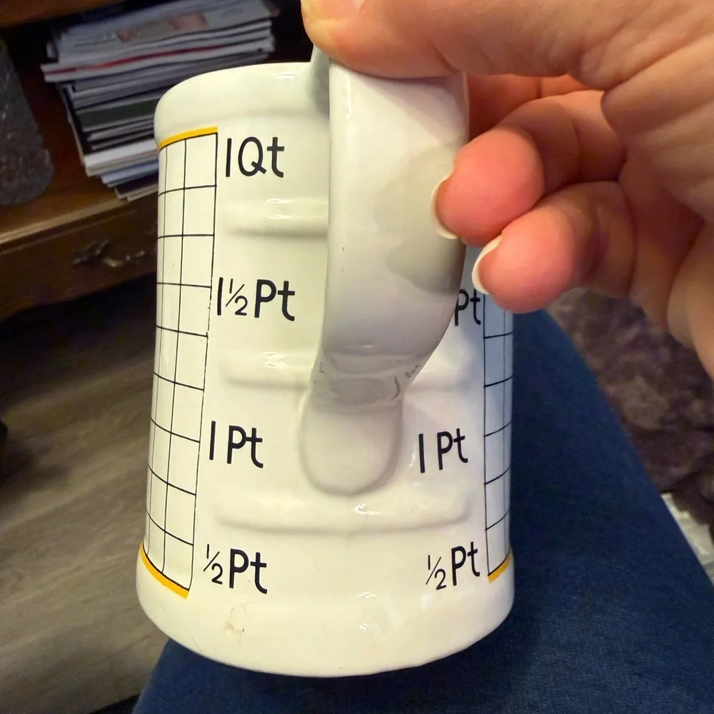 Vintage Duck Thened Pitcher with Measurements